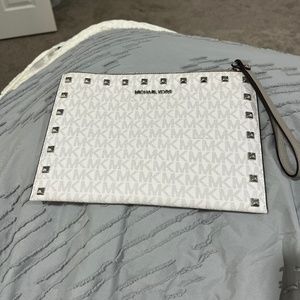 Michael Kors Large Wristlet